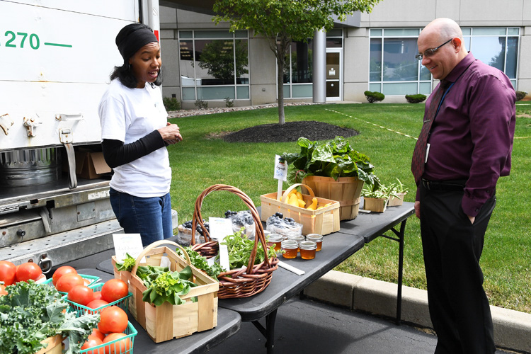 Allison Dehonney of Urban Fruits & Veggies.