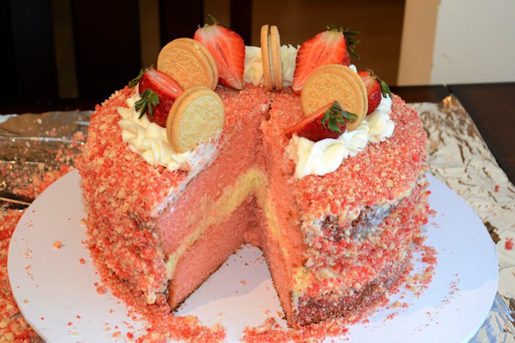 Ashawnta Adams’ famous strawberry crunch cake.